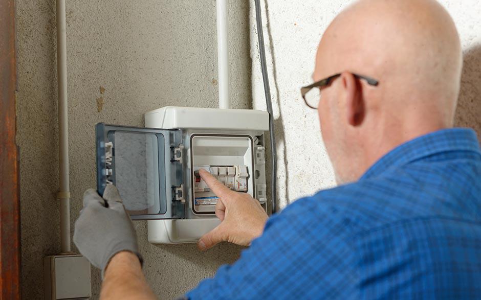 électricien de maintenance Dourdan